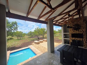 Villa Deluxe, vistas al valle | Restaurante al aire libre