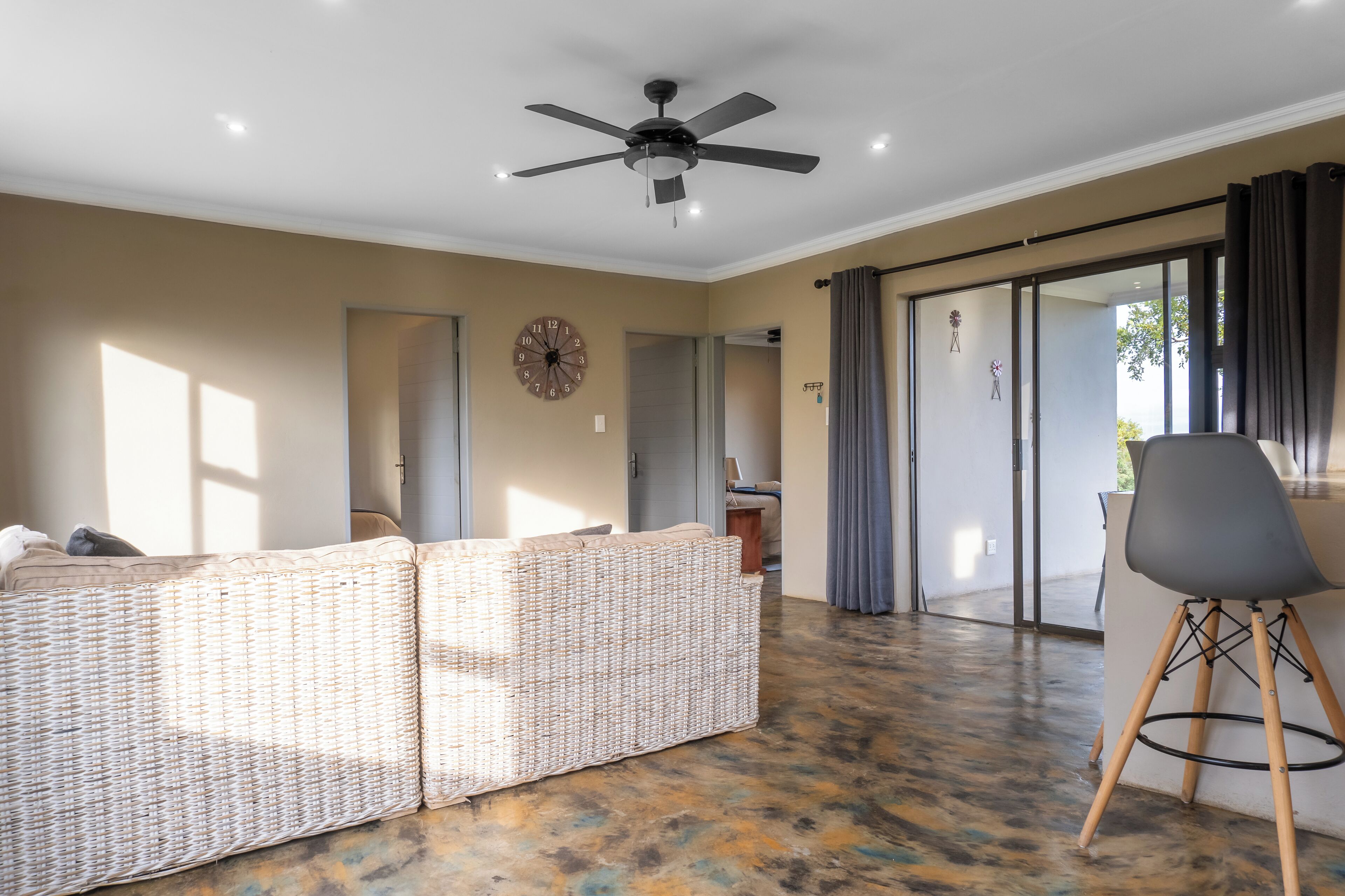 Luksushus, bassengutsikt | Innvendig