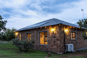 Luxury House, Pool View | Exterior