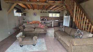 Deluxe-Haus, Blick auf die Anlage | Wohnbereich