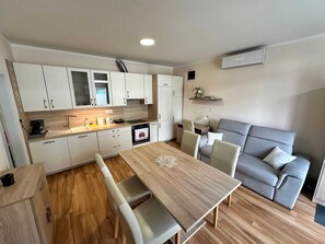 Apartment | 1 bedroom - Cozy Corner Ljubljana - Modern Urban Retreat (Ljubljana)
