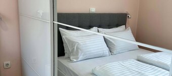 Cozy Corner Ljubljana - Modern Urban Retreat