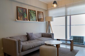 Apartment - w Comfortable 2BR w Balcony in Miraflores (Lima)