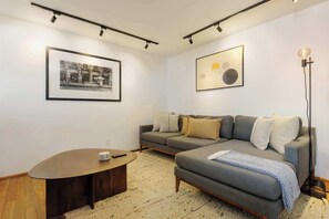 House - w Amazing 4BR w Terrace Jacuzzi in Juarez (Mexico City)