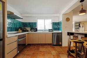 House - w Amazing 4BR w Terrace Jacuzzi in Juarez (Mexico City)