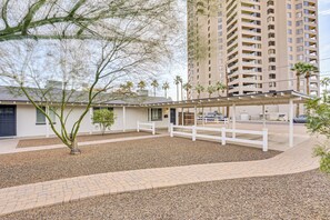Apartment (1 Bedroom) | Interior - 4 Mi to Dtwn Phx: Midtown Condo w/ Patio! (Phoenix)
