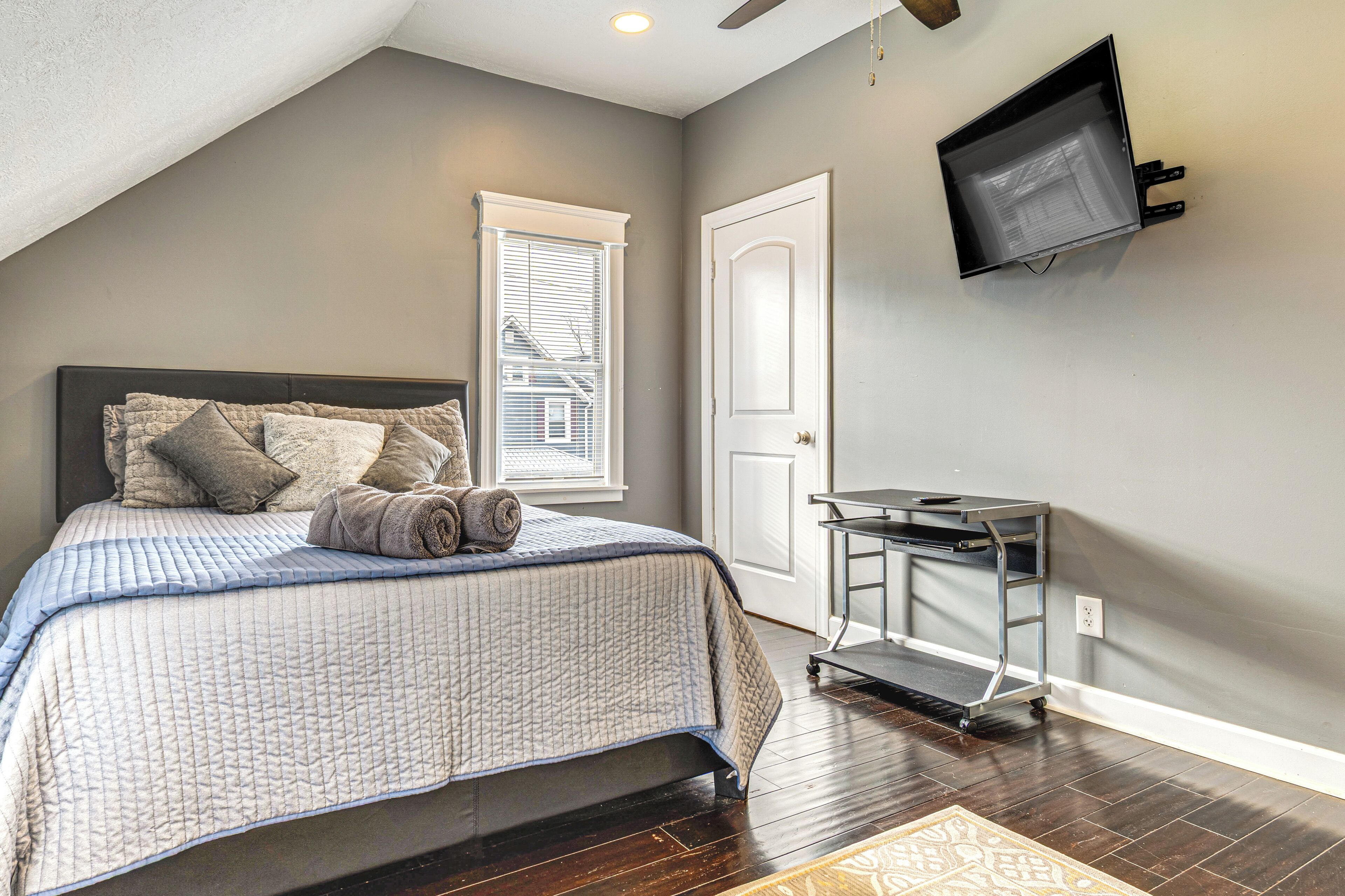 House (2 Bedrooms) | Interior