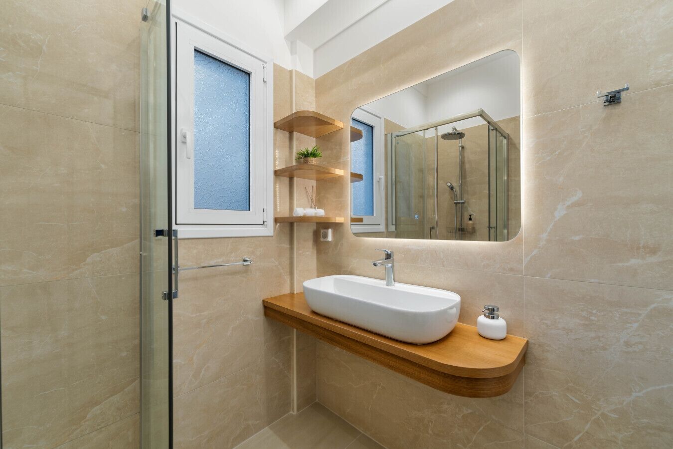 Hair dryer, towels