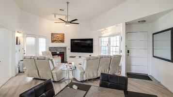 Rumah (2 Bedrooms) | Interior