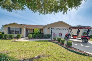 Interior - Golf, Dine & Relax Poolside! The Villages Retreat (The Villages)