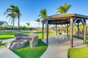 Rumah (4 Bedrooms) | Interior