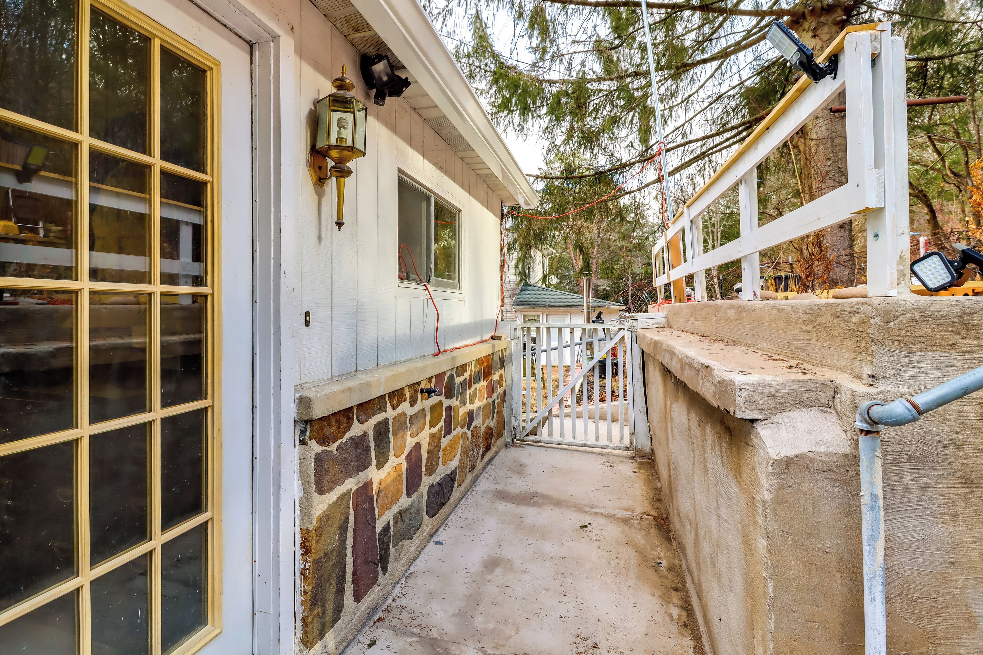 Apartment (1 Bedroom) | Interior