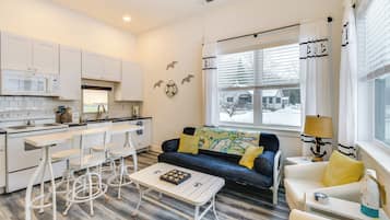 House (2 Bedrooms) | Front of property