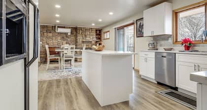 2 Mi to Golf Course! Family Home in Pueblo West