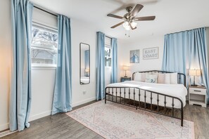 House (3 Bedrooms) | Interior - 1 Mi to Park Circle: Pet-friendly Home w/ Yard (North Charleston)