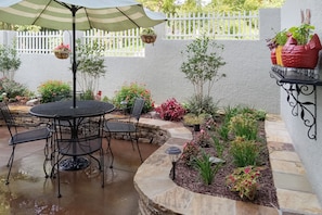 Apartment (1 Bedroom) | Interior - Walk to Main Street: Saluda Escape w/ Garden Patio (Saluda)