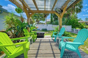 House (3 Bedrooms) | Interior - Fish, Paddle & Explore: Crystal River Gem w/ Dock (Crystal River)