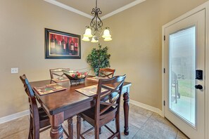 Maison (4 Bedrooms) | Intérieur