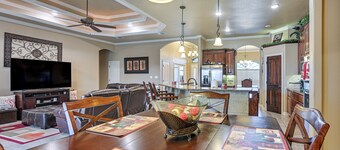 Family Home Near Ft Hood & Killeen: Patio & Grill!