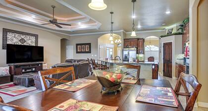 Family Home Near Ft Hood & Killeen: Patio & Grill!