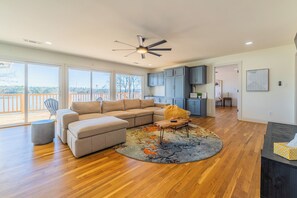 Nhà (4 Bedrooms) | Nội thất