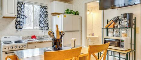 Apartment (0 Bedroom) | Interior