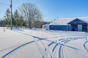 House (3 Bedrooms) | Interior - Great for Families! Woodsy Hideaway in Decatur (Decatur)