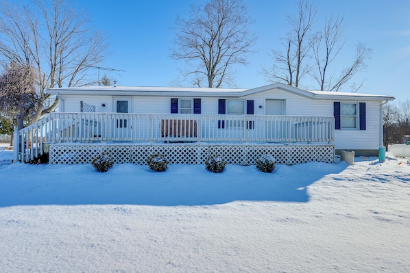 House (3 Bedrooms) | Interior - Great for Families! Woodsy Hideaway in Decatur (Decatur)