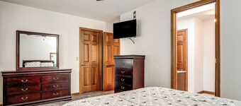 Woodburn Group Getaway: Endless On-site Fun!