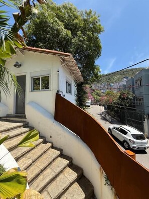 Bungalow, vue ville | Extérieur