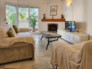 TV - Two bedroom golf side apartment, Mijas Golf (Mijas Costa)