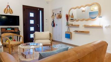 Chalet, 3 Bedrooms, Smoking, Patio | Living room