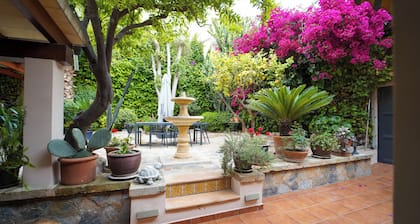 Charming Chalet Rental in Palma With Lovely Garten