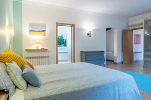 Chalet, 3 Bedrooms, Smoking, Patio - El Jardin de Lara, Casa con Parking Son Españolet-palma (Palma de Mallorca)