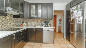 Chalet, 3 Bedrooms, Smoking, Patio | Interior