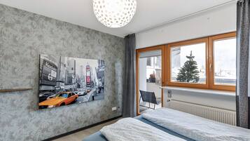 Bügeleisen/Bügelbrett, WLAN, Bettwäsche