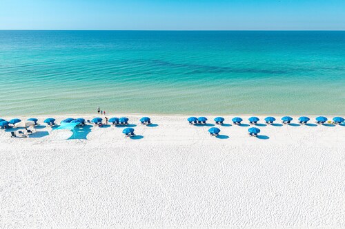 Blu 204 4 Bedroom Condo