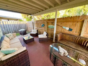 Terrace/patio - Bright Coastal Escape | Family-Ready, Pet-Friendly (Cocoa Beach)