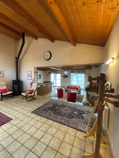 12-person house near Puy du Fou with garden and swimming pool