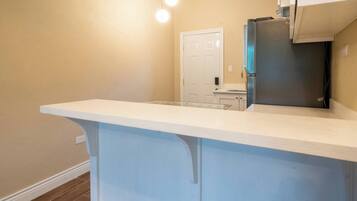 Huis, 2 slaapkamers, roken, balkon | Interieur