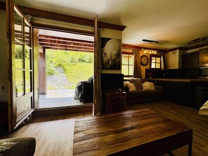 Smart TV - 2 Bed 2 Bath Apartment in Arc 1950- Prince des Cimes (Bourg-Saint-Maurice)