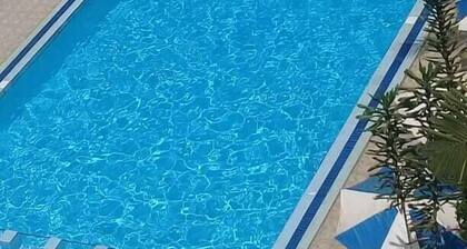 Kamuruana Highway Motel Kutus