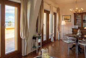 Dining - Panoramic penthouse on the Gulf of Alghero 2 (Alghero)