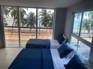 Room, Sea View | Desk - HOTEL GREEN SUNSET (João Pessoa)