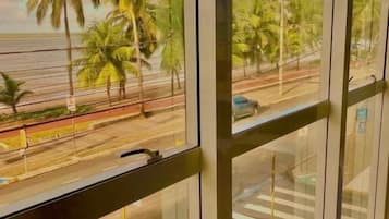 Quarto, vista para o mar | Parte interna