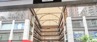 Hotel O Sneh Rashmi Botanical Garden