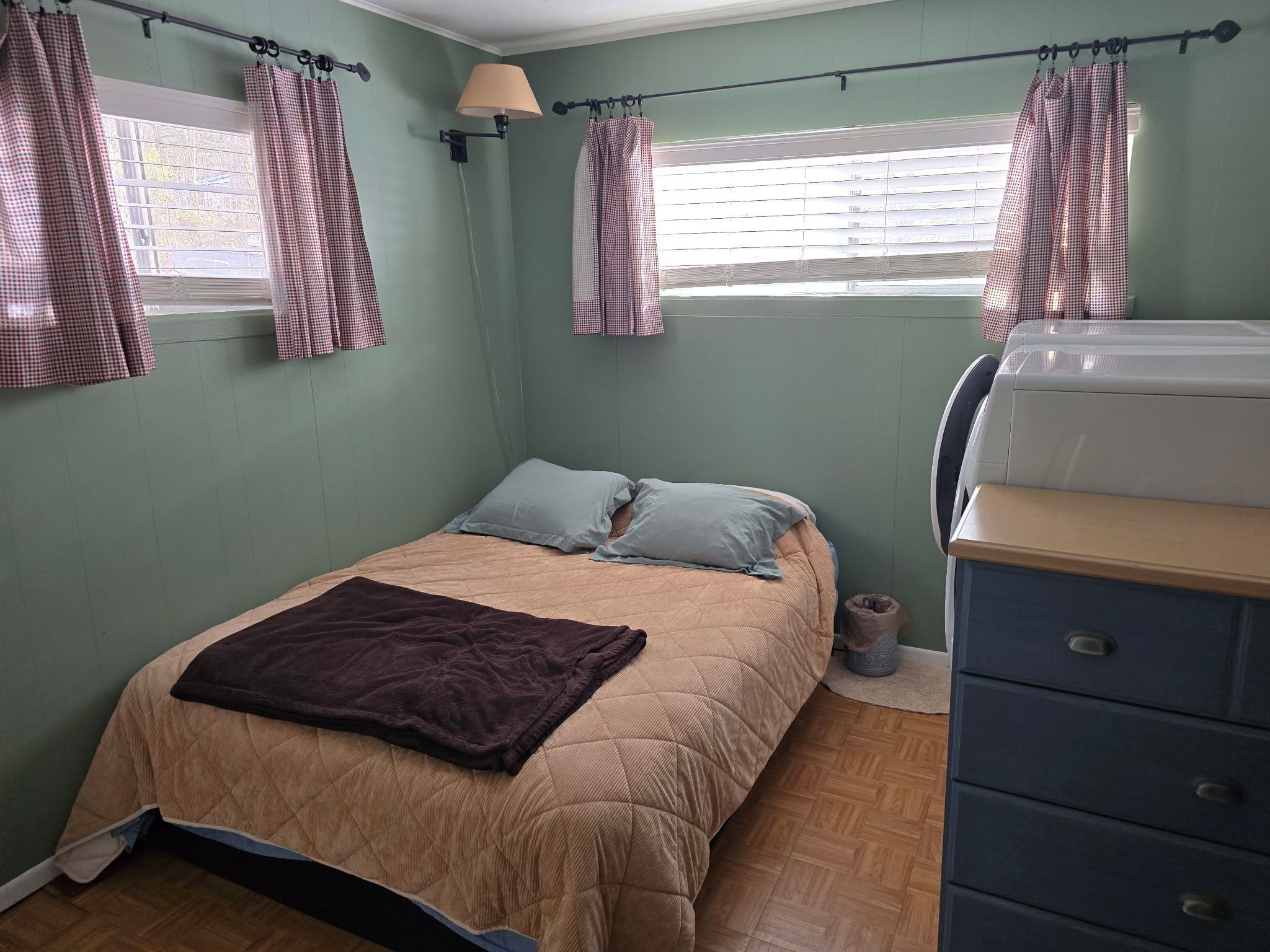 3 soverom, wi-fi (inkludert) og sengetøy