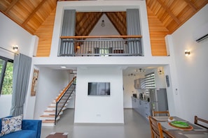Leilighet, 1 soverom, terrasse | Oppholdsrom
