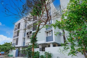 Exterior - Super Hotel O Valasaravakkam Metro Mall (Chennai)