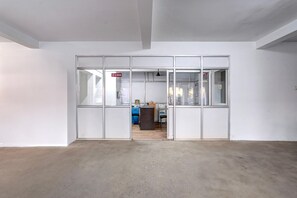 House | Reception - Super Hotel O Valasaravakkam Metro Mall (Chennai)